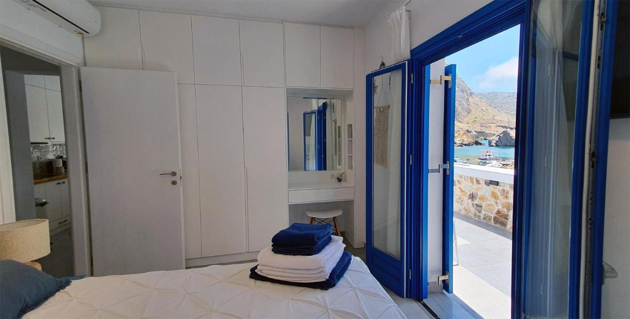 פויניקיון Meraki Beachfront מראה חיצוני תמונה